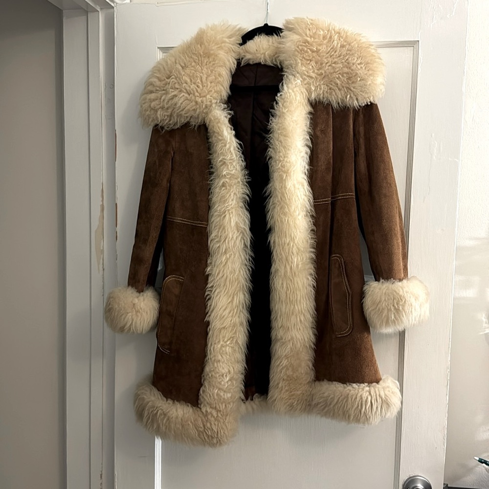 VINTAGE PENNY LANE COAT!